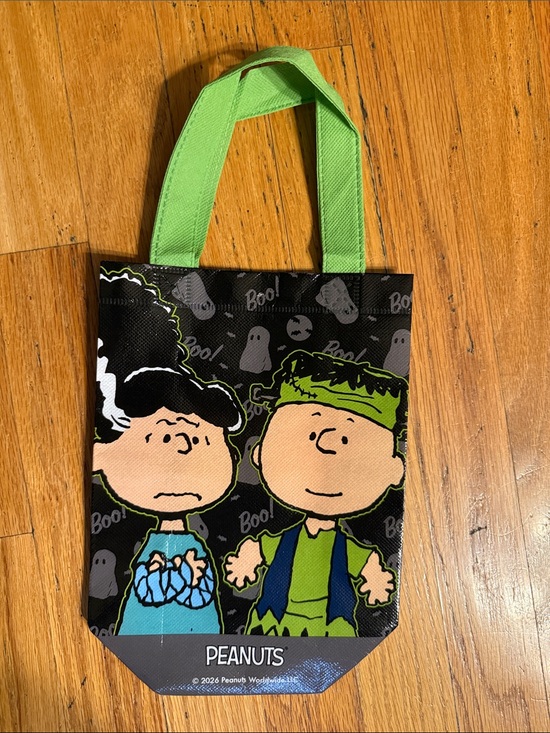 Peanuts Handbags - Peanuts Halloween Tote